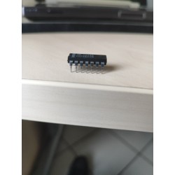 Circuit intégré  P8448 14 broches